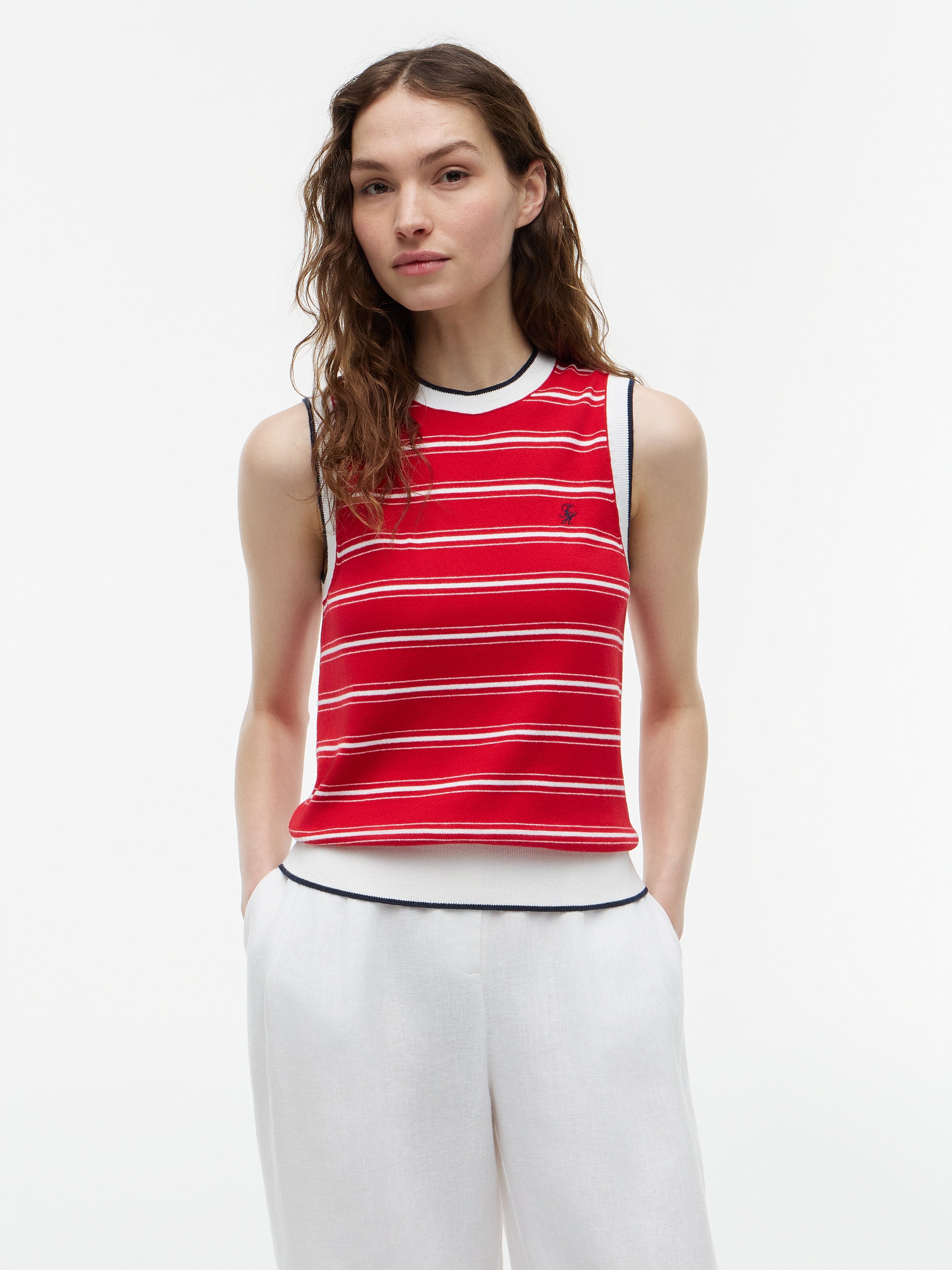 Tommy Hilfiger Women's Intarsia Flag Sleeveless Crew Neck Sweater Classic Summer Stripe Primary Red / Ecru WW50220 0EV 971