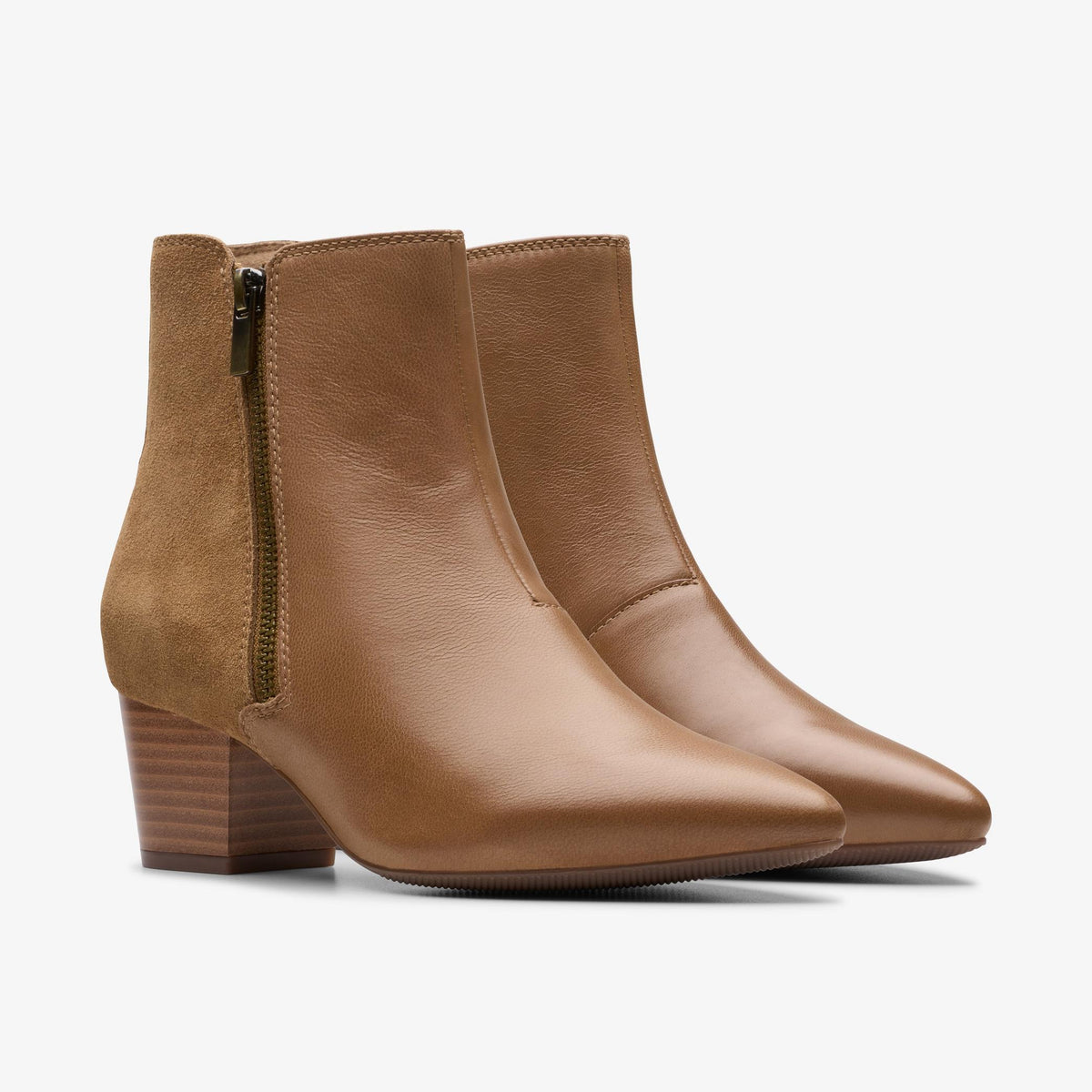 Clarks Ellanie Vibe taupe leather ankle boots, pair at front angle