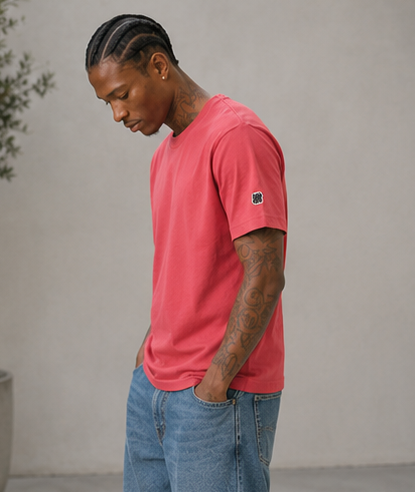 Undefeated Felt Patch Strike Tee Rose 5900874