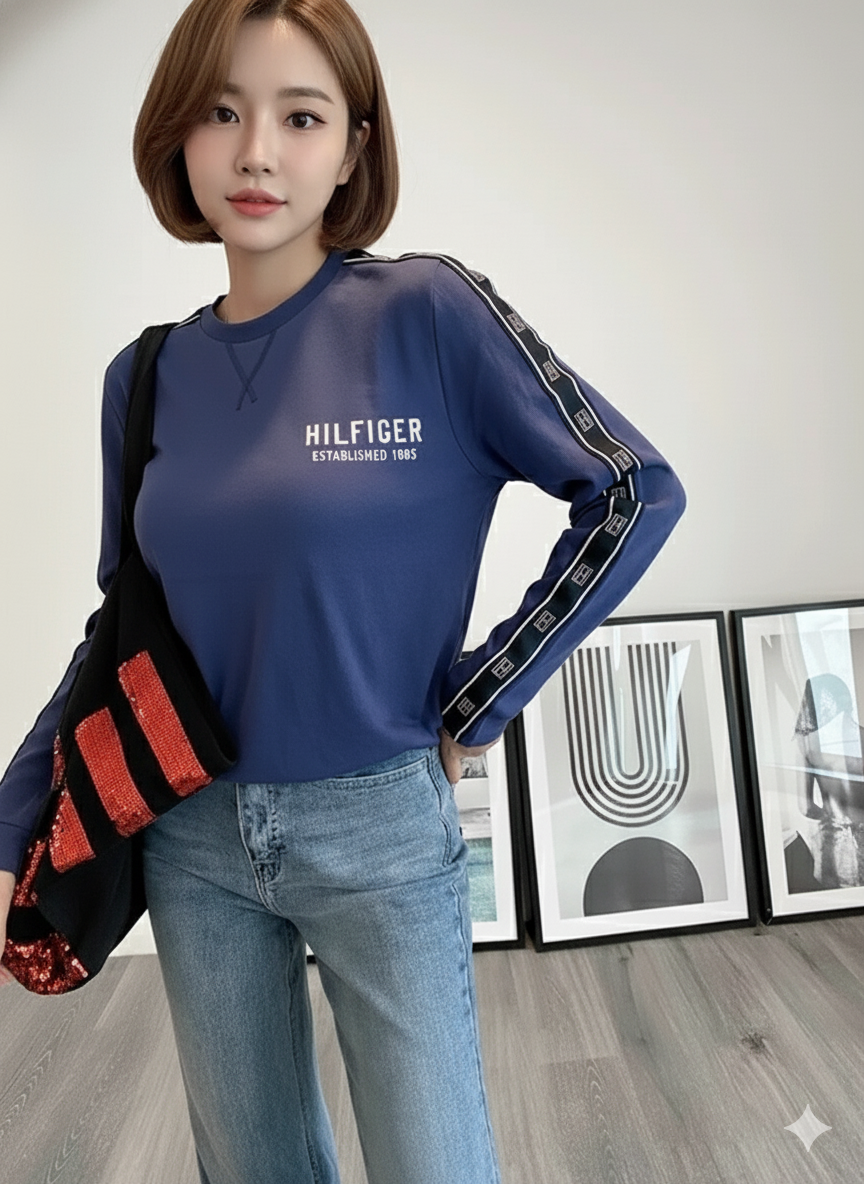 Tommy Hilfiger Men's French Terry Long Sleeve Crewneck T-Shirt Blue Ocean 09T4087 492