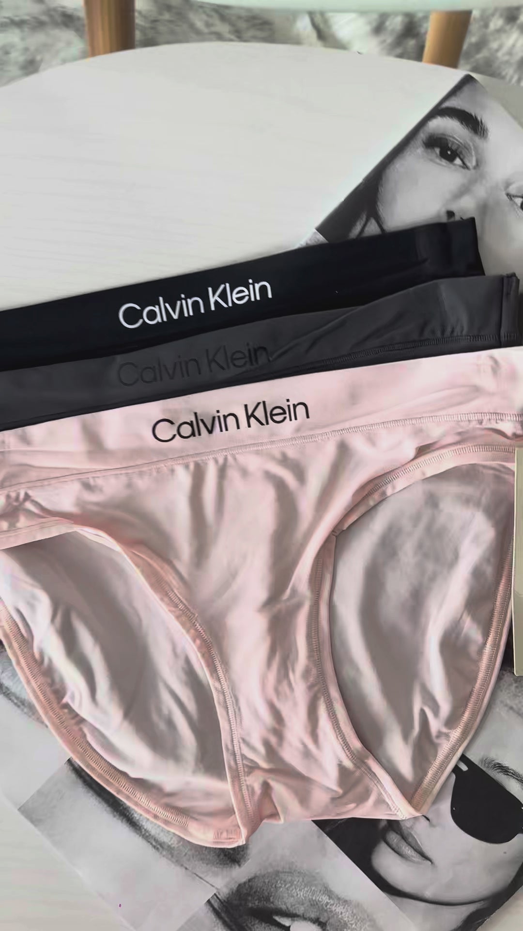 Calvin Klein Women's Bikini 3PK Black / Ashford Grey / Nymph's Thigh QP3206O 002