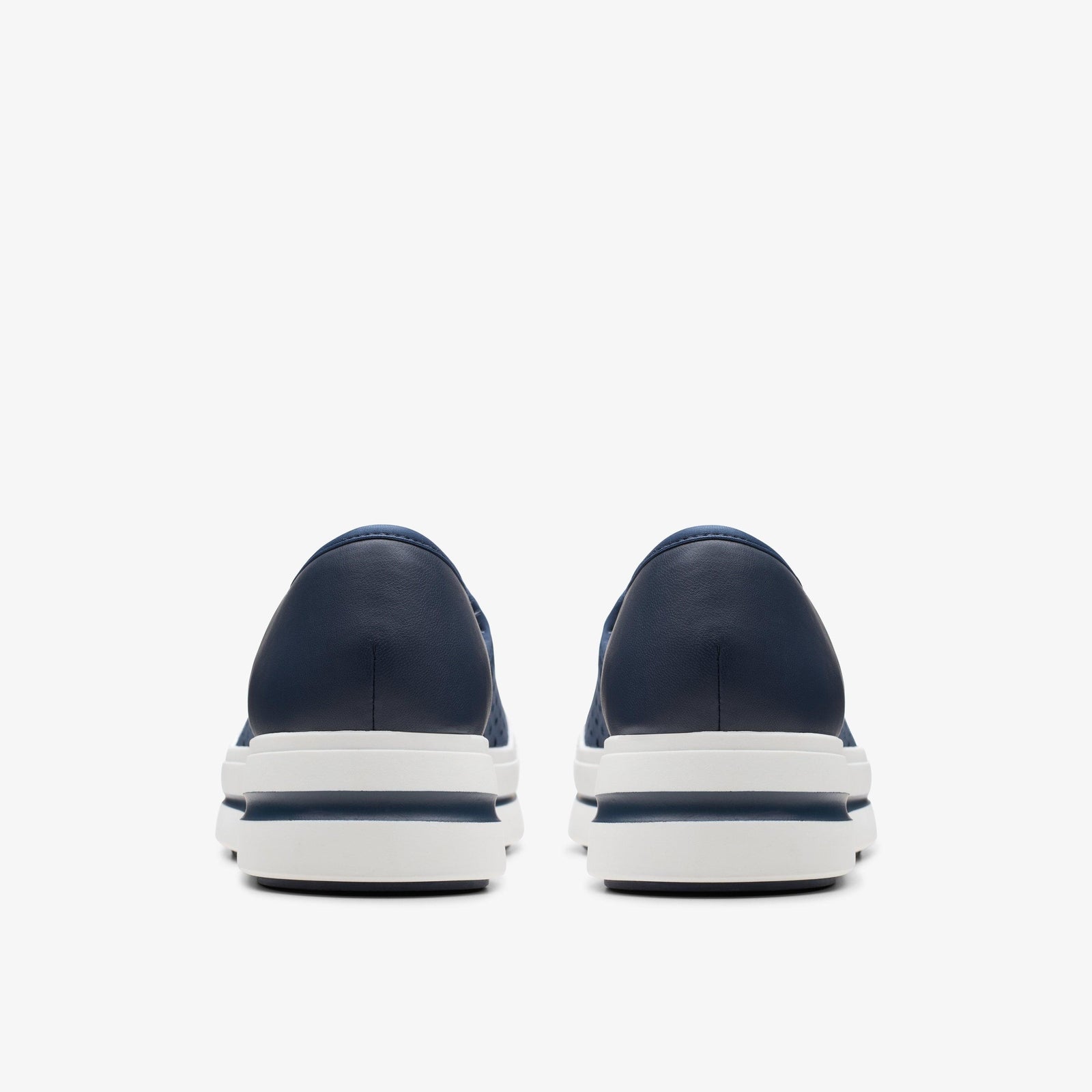 Clarks Women's Audreigh Star Navy 26181891