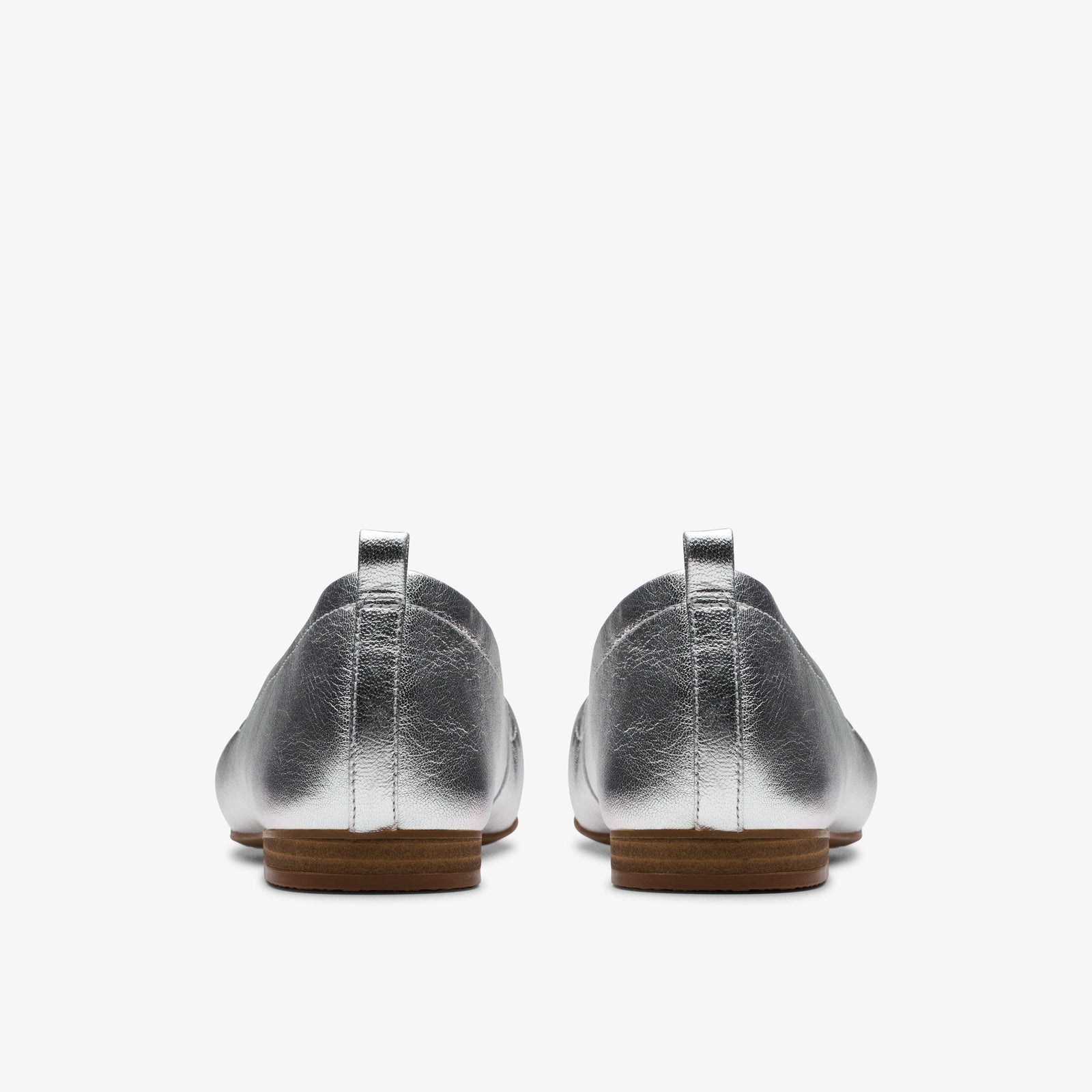 Clarks Women's Fawna Soft Silver Metallic 26181227