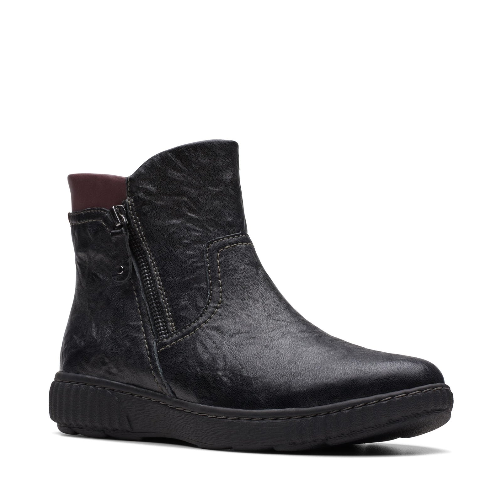 Clarks Women's Magnolia Haley Black Leather 26174340