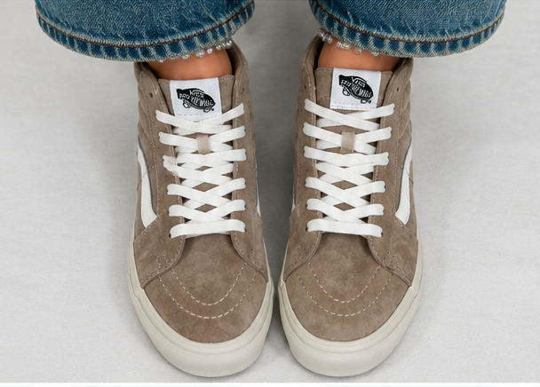 Vans Sk8-Hi Suede Shoe Warm Taupe VN000D8WE2V