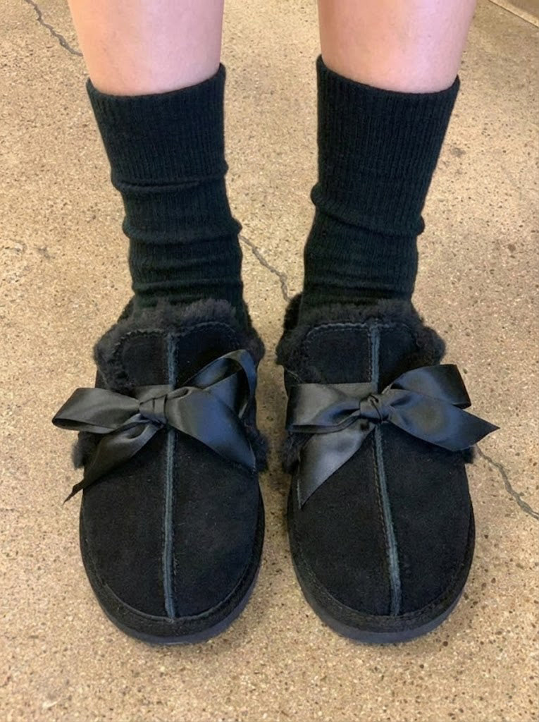 Bearpaw Women's Jolietta Black 2498W 011