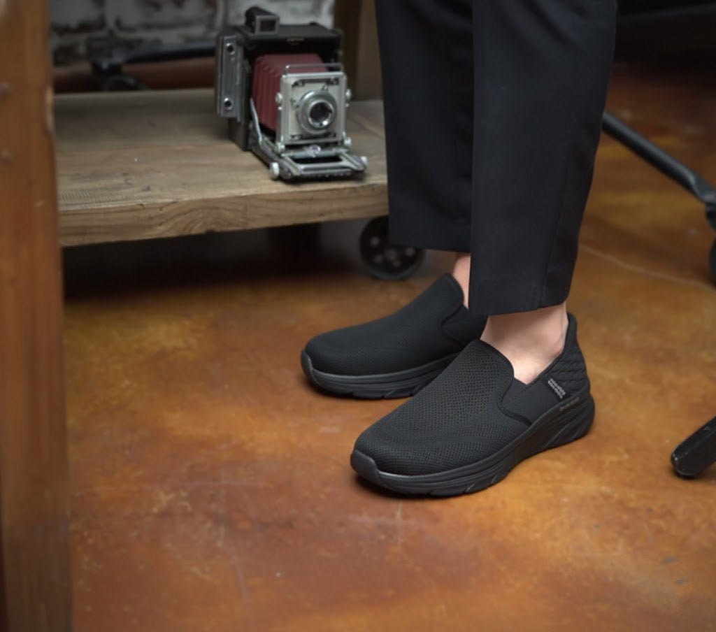 Skechers Men's Skechers Slip-ins RF: D'Lux Walker - Orford Black 232455WW BBK