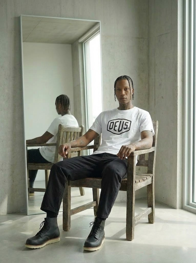 Deus ex machina Shield Tee White DMW41808E