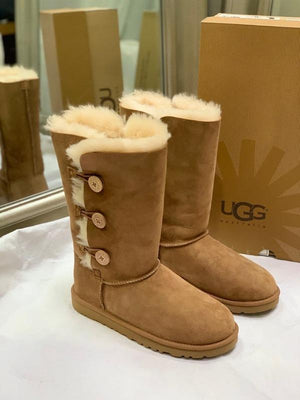 Ugg Kid's Bailey Button Triplet Boots Chestnut 1962Y K.