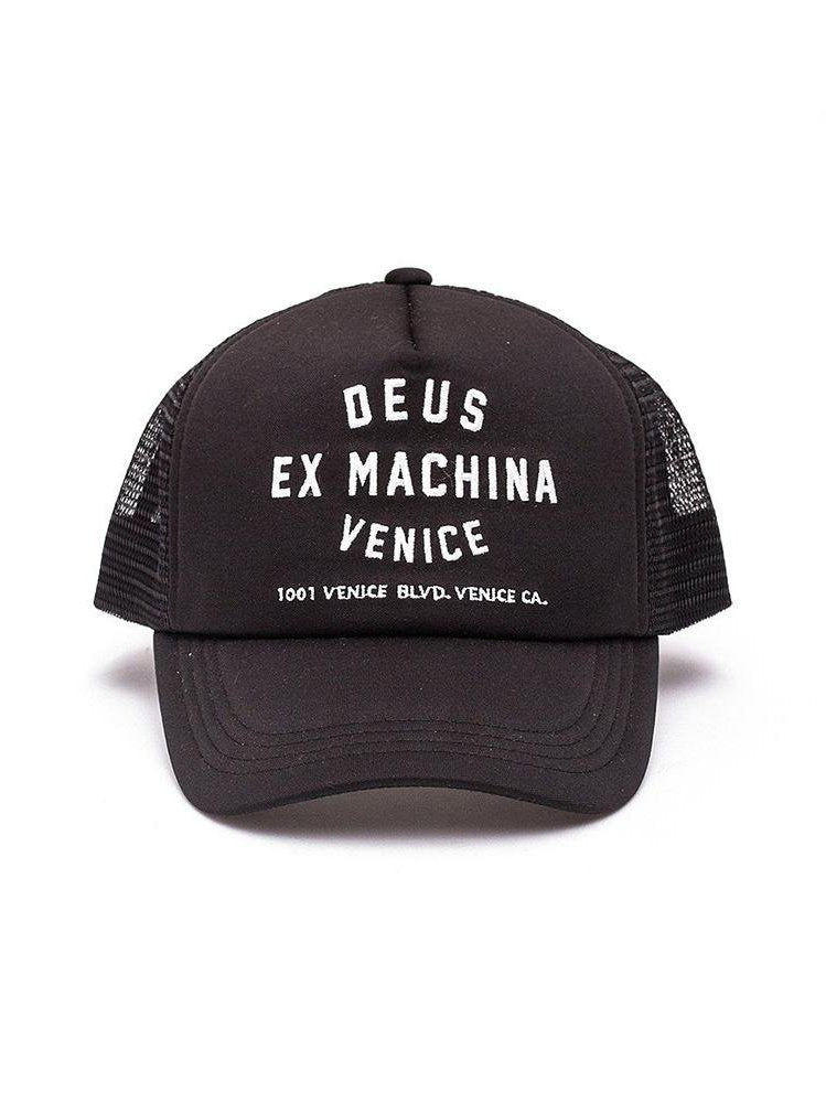 Deus Venice Address Trucker Hat Black DMA47620.