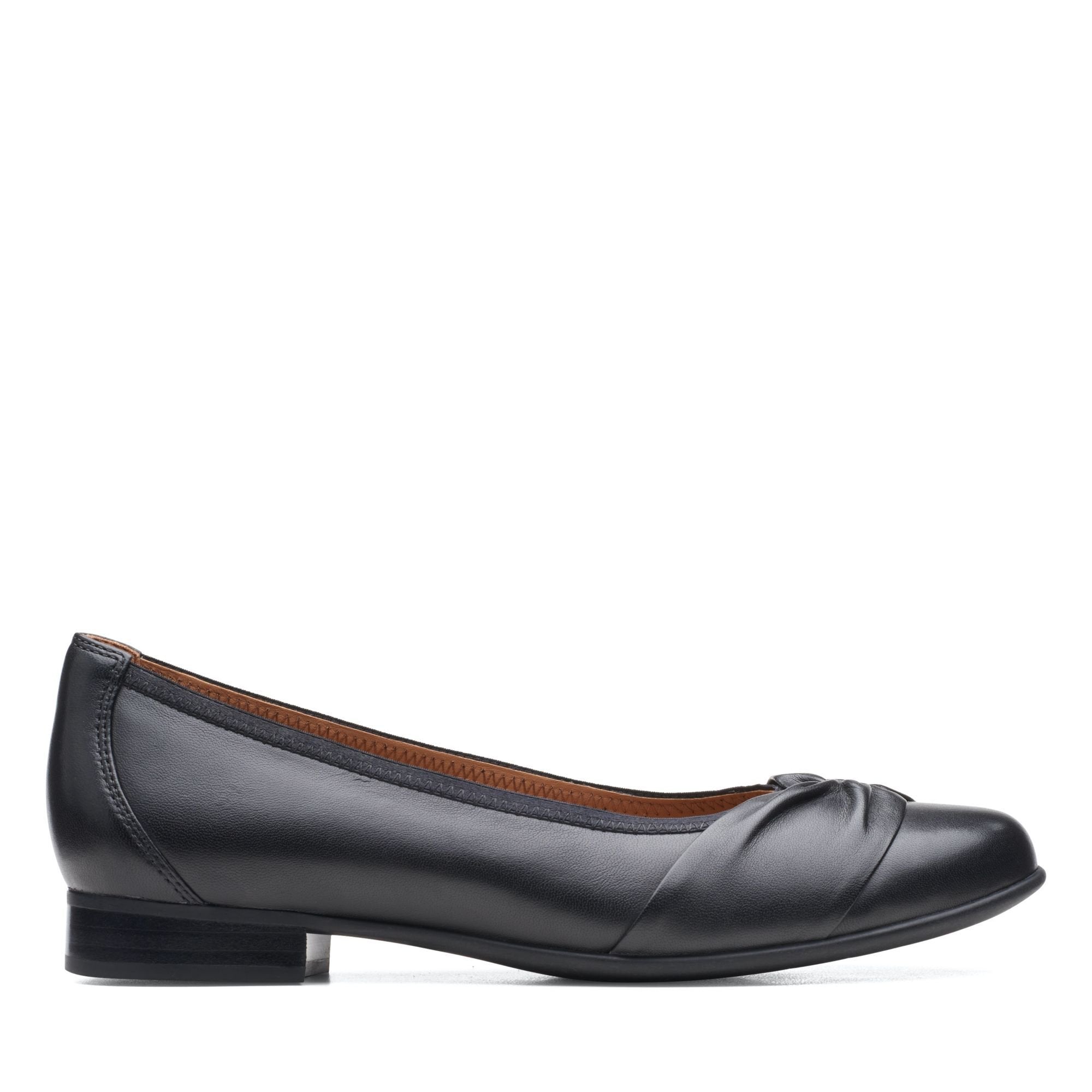 Clarks Women's Un Blush Wish Leather Black 26161923 - APLAZE