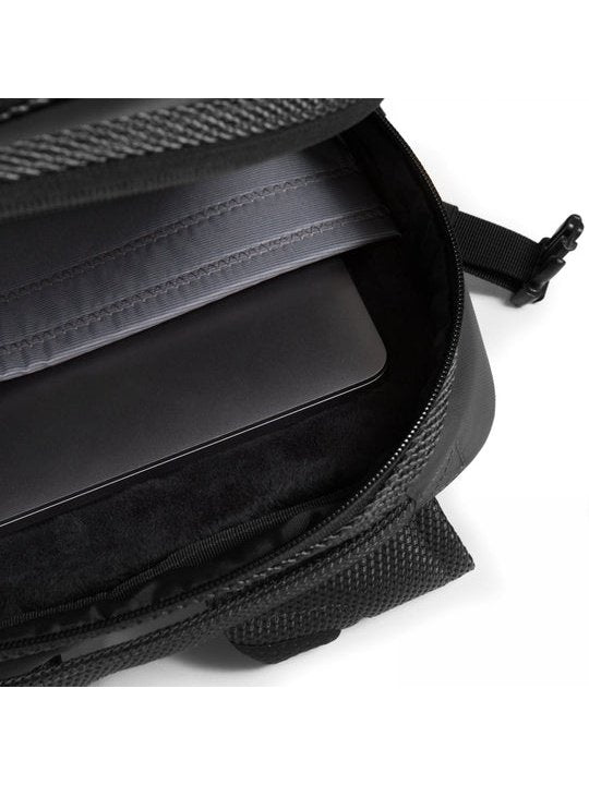 Eastpak Unisex Tecum L CNNCT Coat Backpack Black JS0A829S 96Q.
