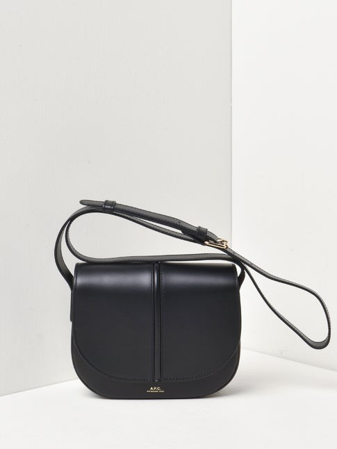 A.P.C. Women's Besace Betty Leather Crossbody Bag Lzz Noir F61179-PXAWV.