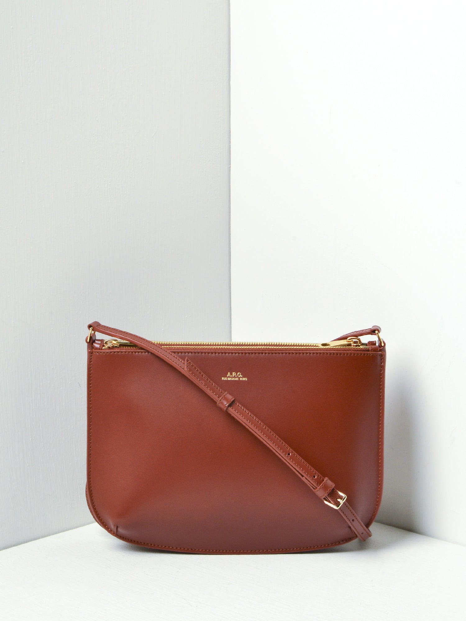A.P.C. Women's Sac Sarah Crossbody Bag Cad Noisett F61404-PXAWV.