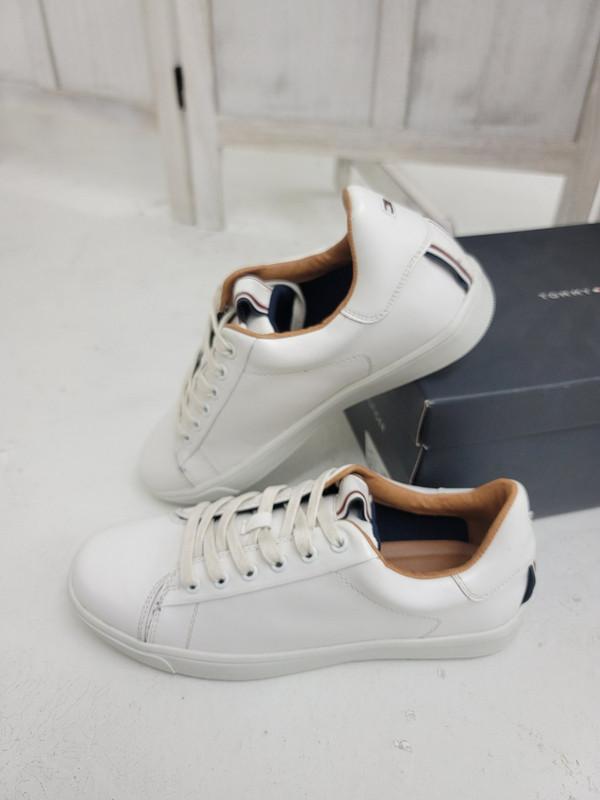 Tommy Hilfiger Men's Russ 2 Sneakers White.