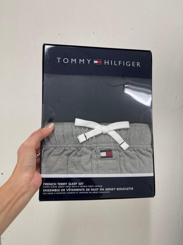 Tommy Hilfiger Men's French Terry Sleep Set Cloud 09T3635 031.