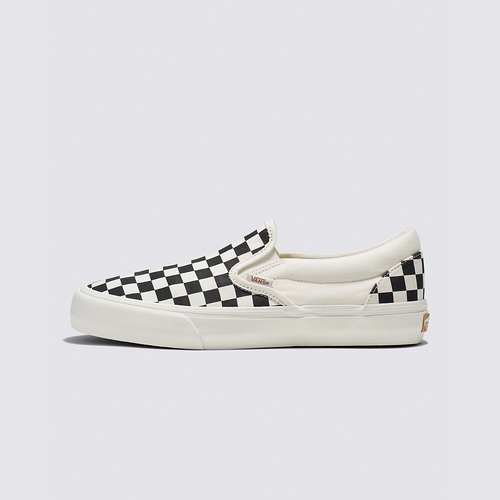 APLAZE | Vans Checkerboard Slip-On VR3 Shoe Black/Marshmallow