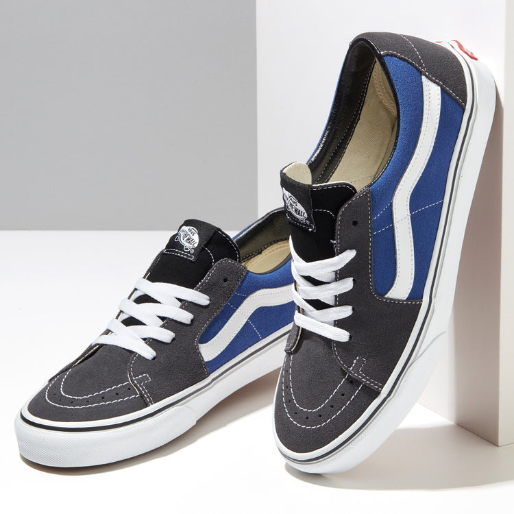 Vans Sk8 Low Low Top Vans Blue And White Vans UA SK8-Low Charcoal